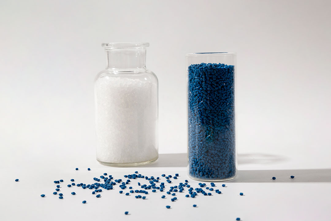 由ETFE顆粒擠壓成型的膜產(chǎn)品有什么特點(diǎn)呢？