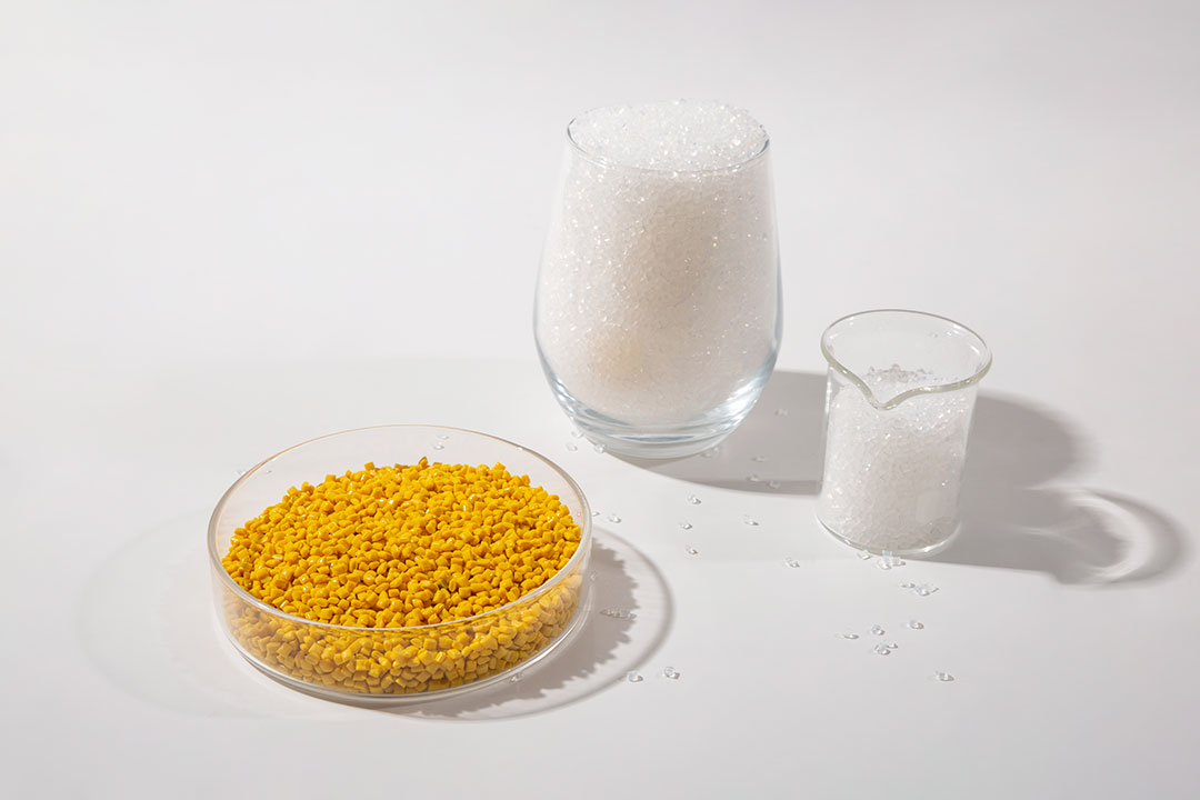 200度高溫氟塑料的應(yīng)用及注意事項(xiàng)！